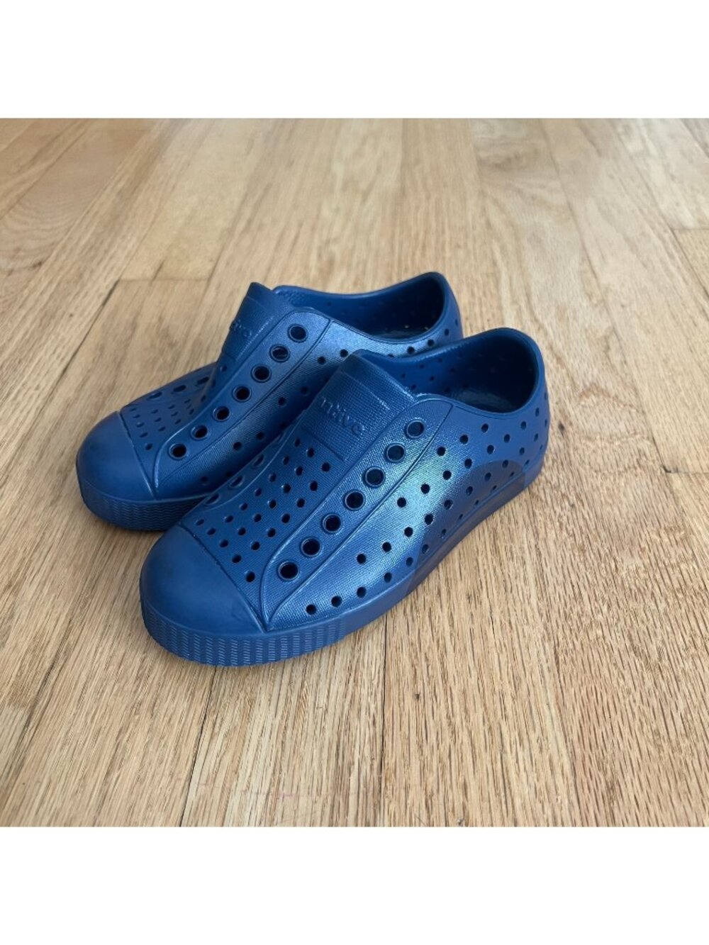 Native Jefferson Perforated Rubber Slip-On Shoes Blue Youth Size C10